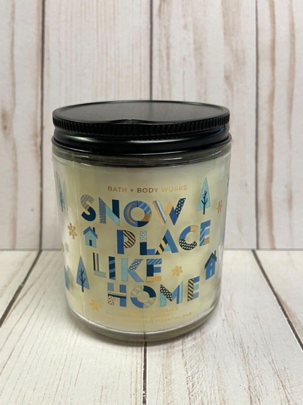 Bath & Body Works Single Wick Jar Candle Snow Place Like Home Winter Scent NEW